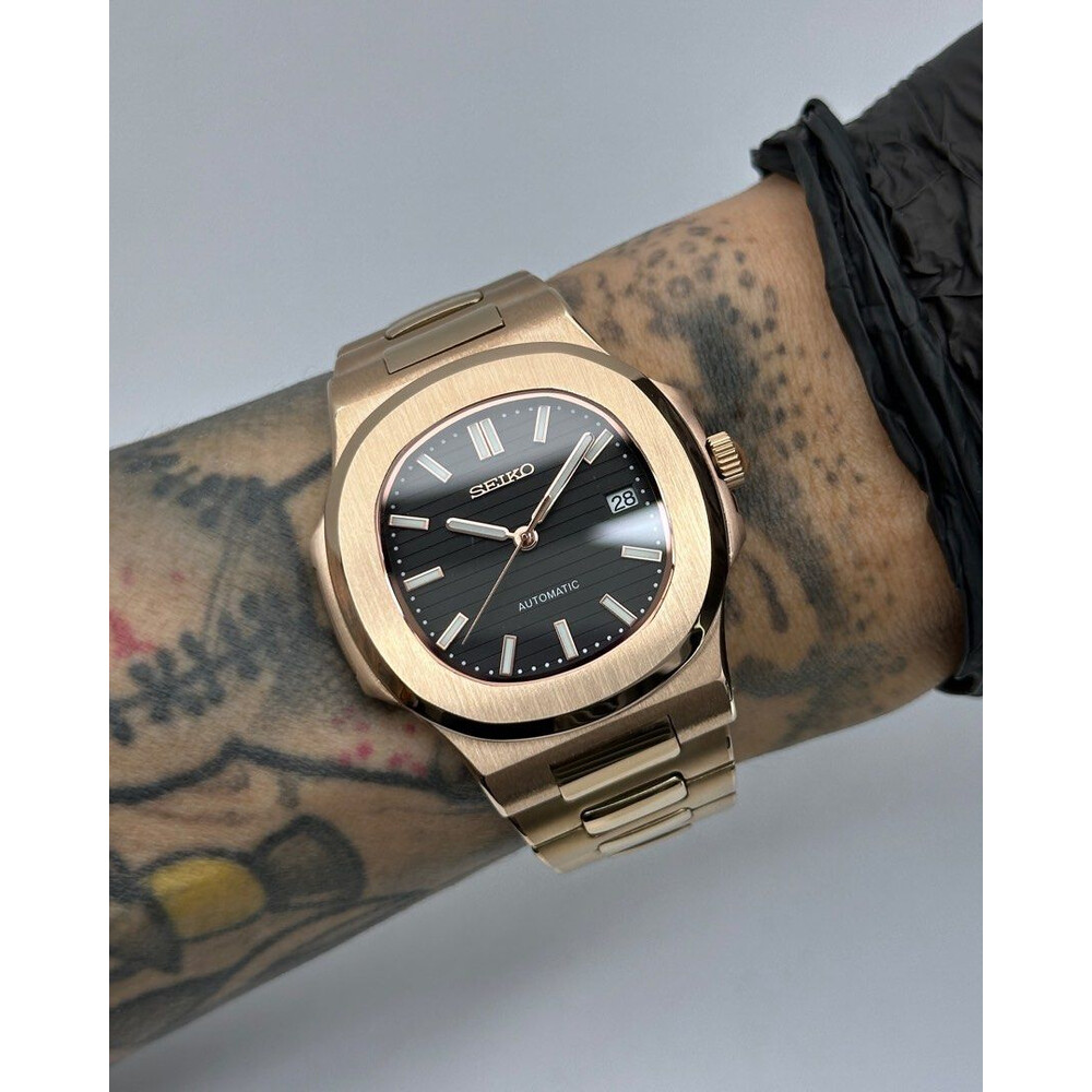 Custom Seiko Mod • Black Rose Gold Nautilus • 40mm